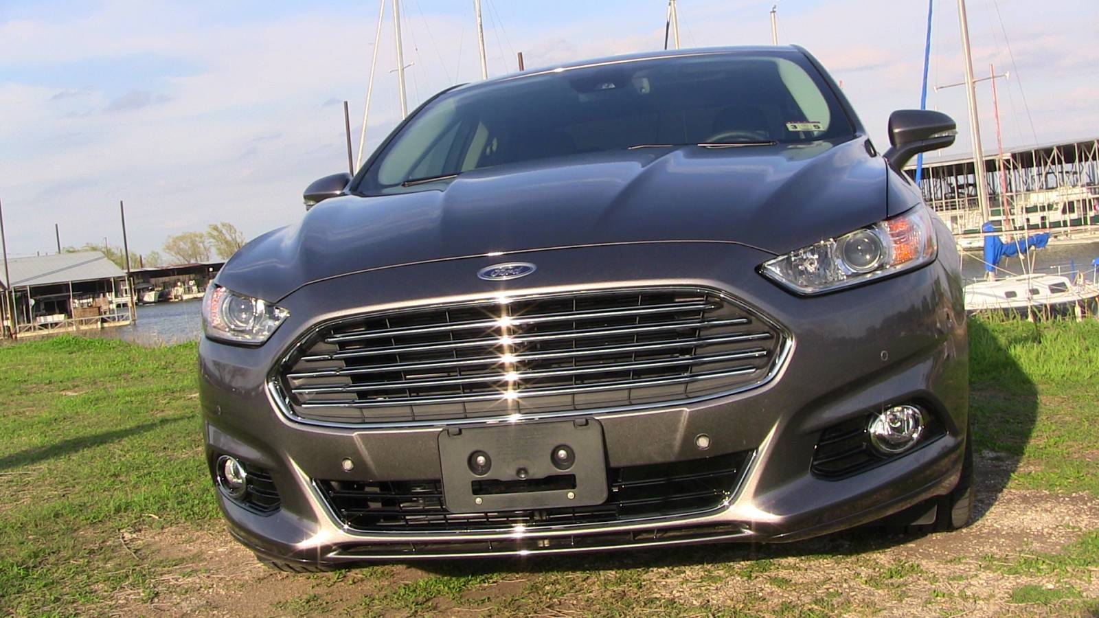 Ford Fusion Grill